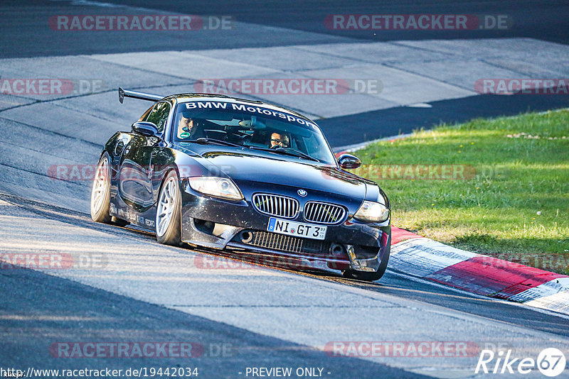 Bild #19442034 - Touristenfahrten Nürburgring Nordschleife (04.10.2022)