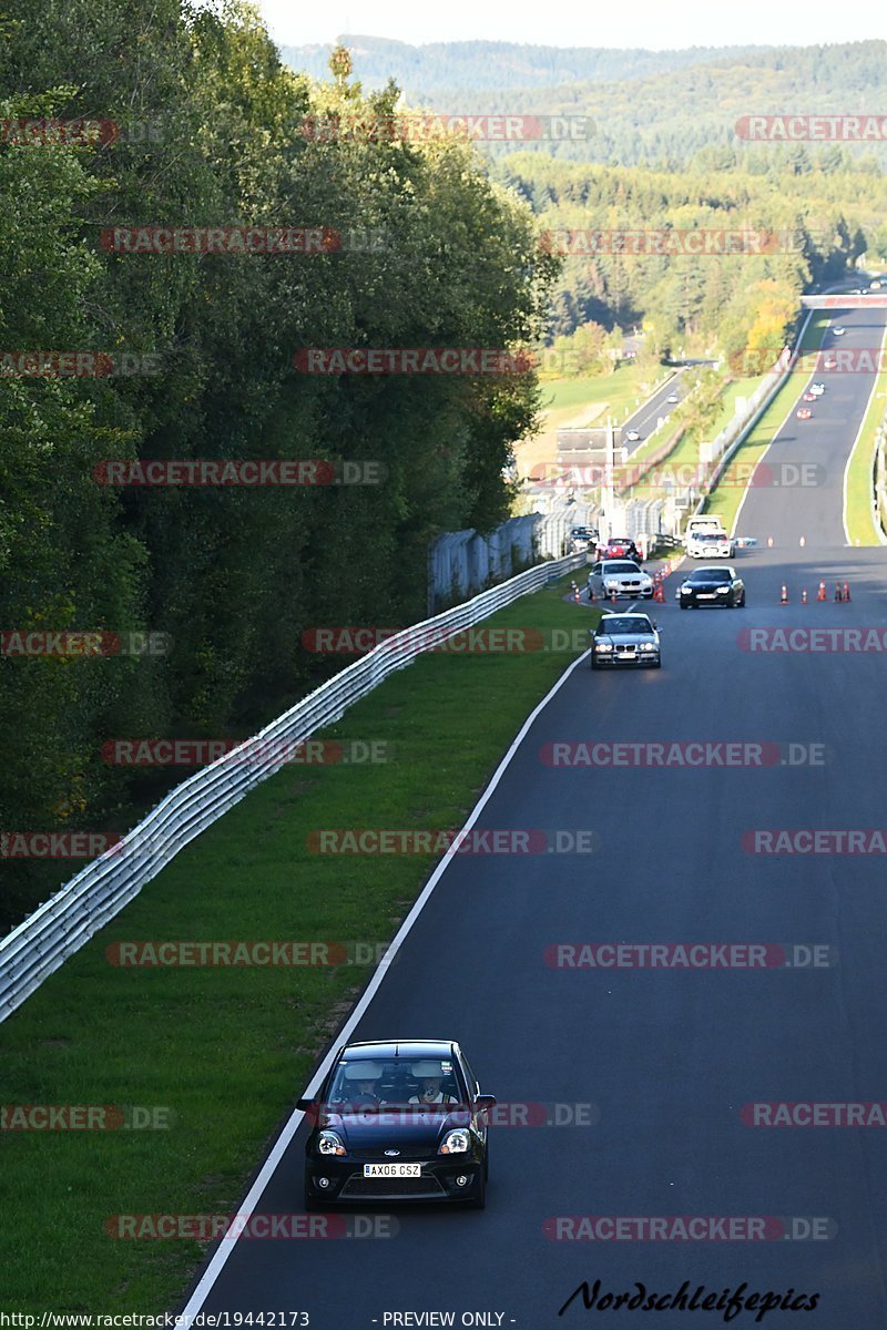 Bild #19442173 - Touristenfahrten Nürburgring Nordschleife (04.10.2022)