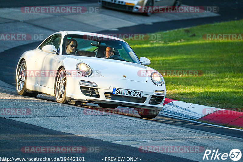 Bild #19442181 - Touristenfahrten Nürburgring Nordschleife (04.10.2022)