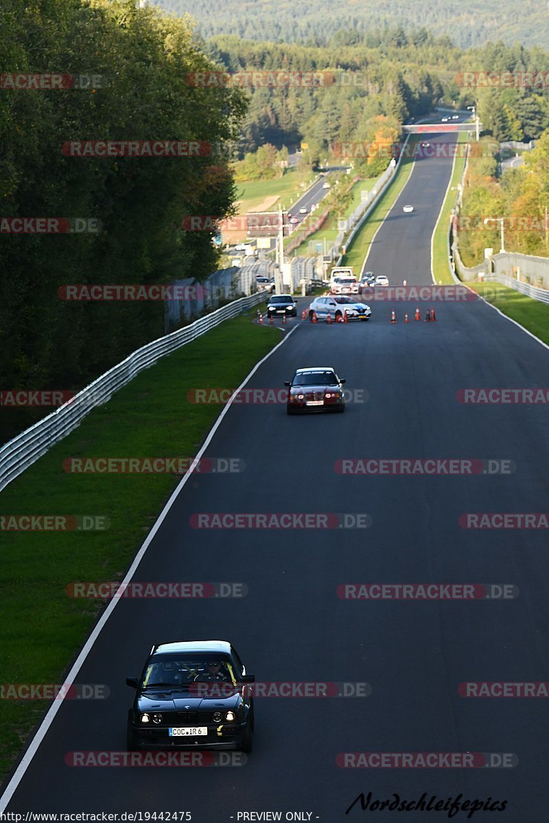 Bild #19442475 - Touristenfahrten Nürburgring Nordschleife (04.10.2022)