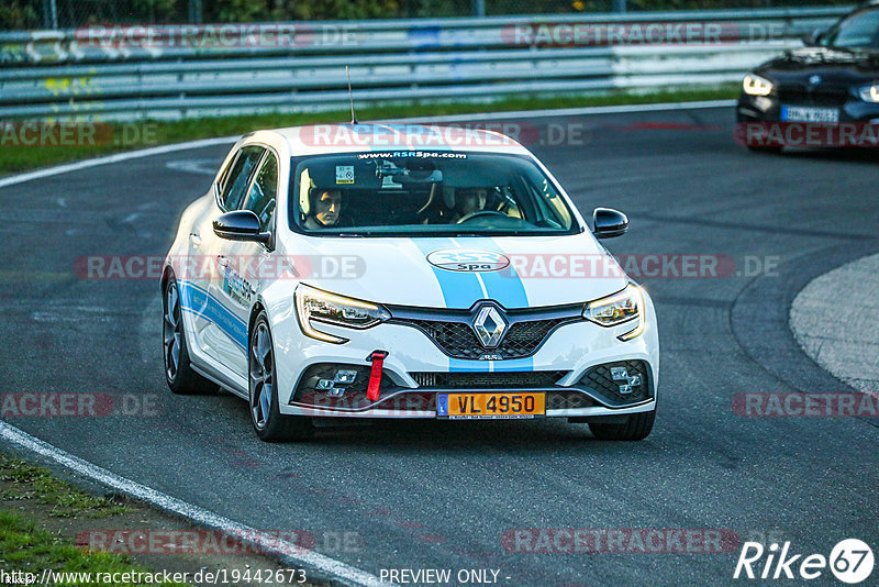 Bild #19442673 - Touristenfahrten Nürburgring Nordschleife (04.10.2022)