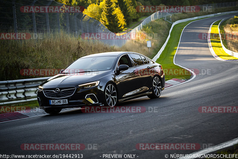 Bild #19442913 - Touristenfahrten Nürburgring Nordschleife (04.10.2022)