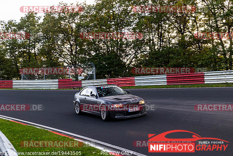 Bild #19443505 - Touristenfahrten Nürburgring Nordschleife (04.10.2022)