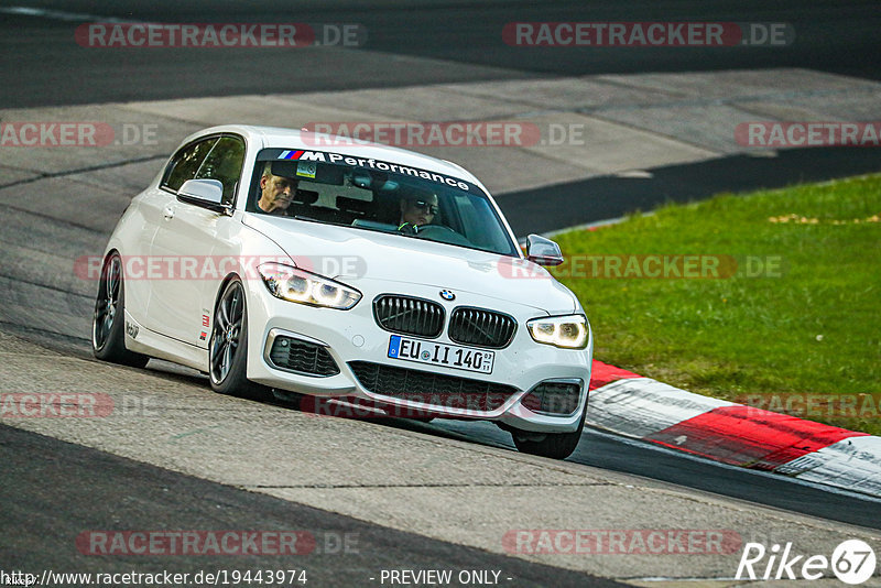 Bild #19443974 - Touristenfahrten Nürburgring Nordschleife (04.10.2022)