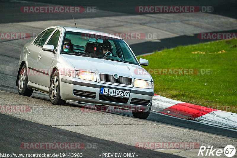 Bild #19443983 - Touristenfahrten Nürburgring Nordschleife (04.10.2022)