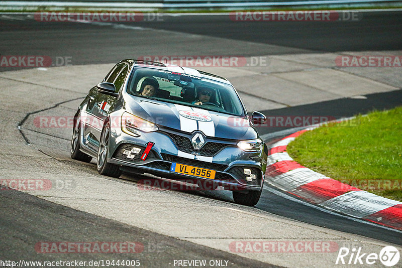 Bild #19444005 - Touristenfahrten Nürburgring Nordschleife (04.10.2022)