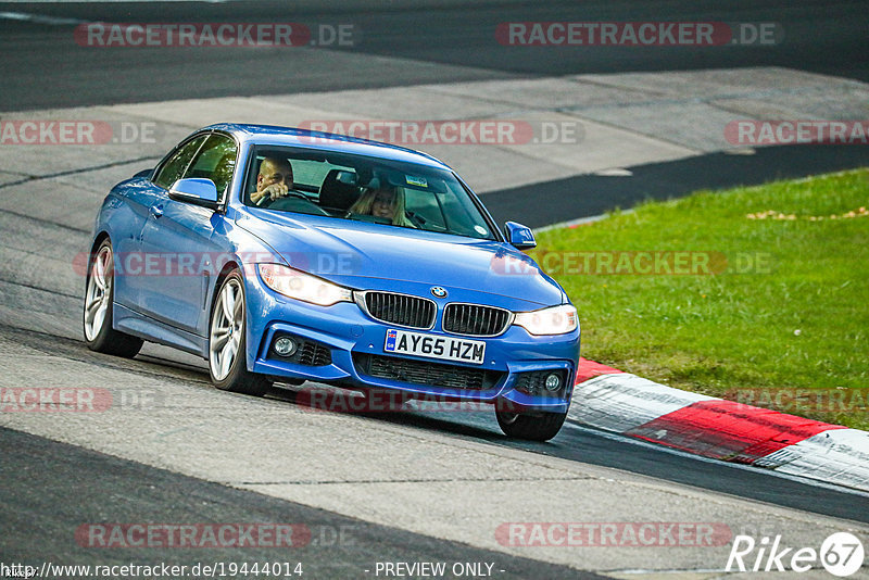 Bild #19444014 - Touristenfahrten Nürburgring Nordschleife (04.10.2022)