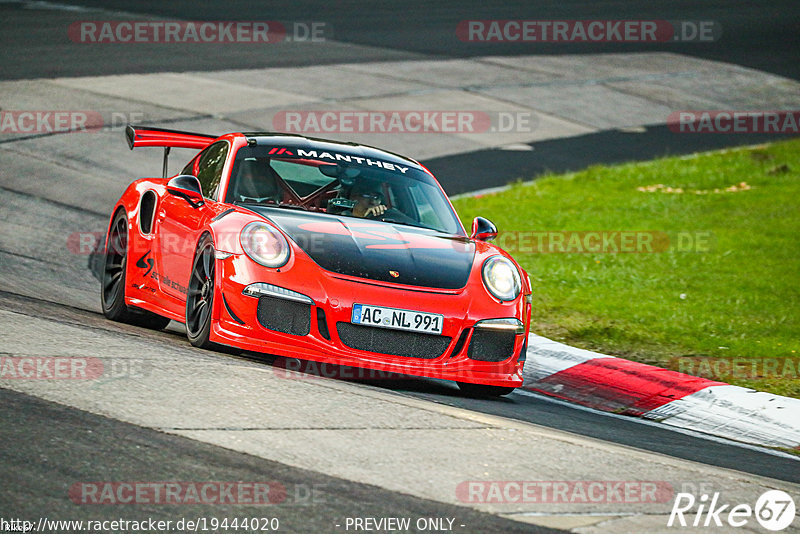 Bild #19444020 - Touristenfahrten Nürburgring Nordschleife (04.10.2022)