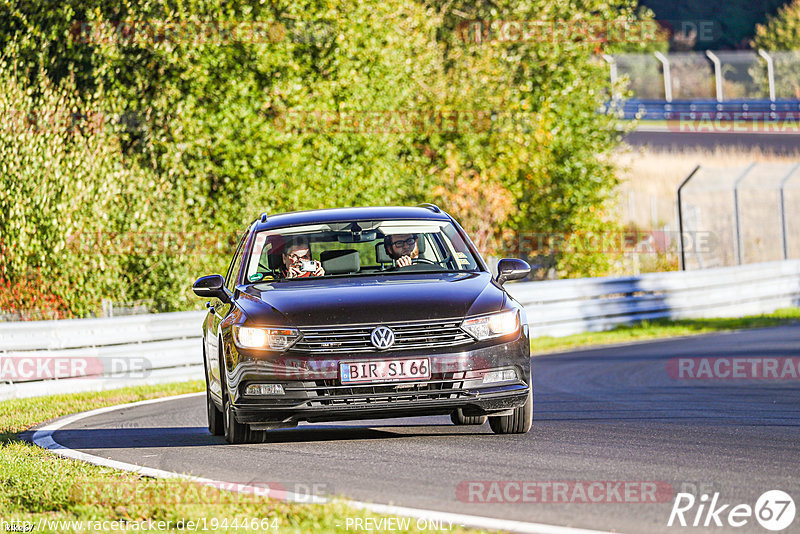 Bild #19444664 - Touristenfahrten Nürburgring Nordschleife (04.10.2022)