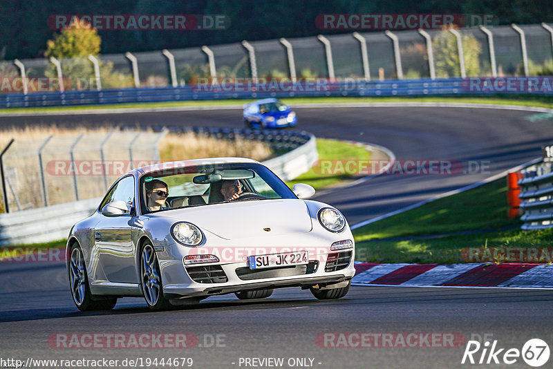 Bild #19444679 - Touristenfahrten Nürburgring Nordschleife (04.10.2022)