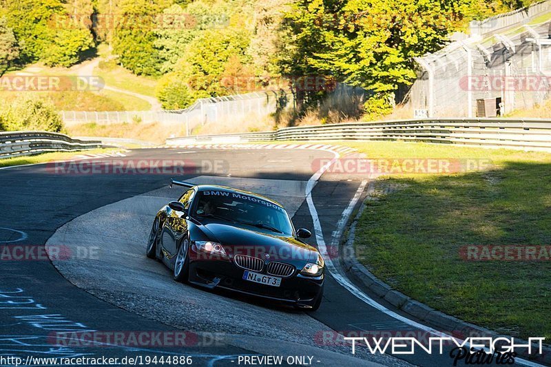 Bild #19444886 - Touristenfahrten Nürburgring Nordschleife (04.10.2022)