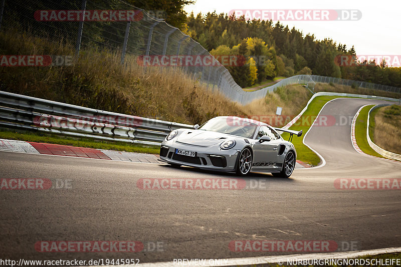 Bild #19445952 - Touristenfahrten Nürburgring Nordschleife (04.10.2022)