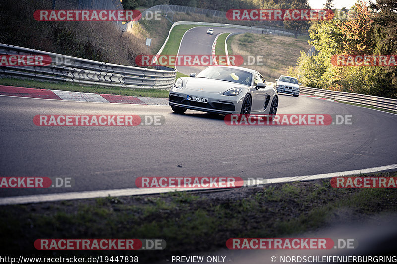 Bild #19447838 - Touristenfahrten Nürburgring Nordschleife (04.10.2022)