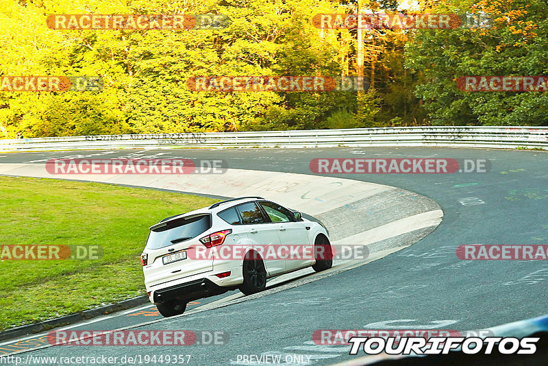 Bild #19449357 - Touristenfahrten Nürburgring Nordschleife (04.10.2022)