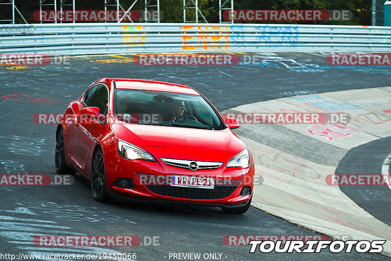 Bild #19450066 - Touristenfahrten Nürburgring Nordschleife (04.10.2022)