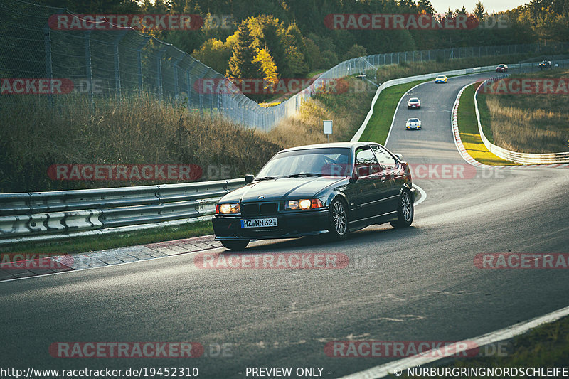 Bild #19452310 - Touristenfahrten Nürburgring Nordschleife (04.10.2022)