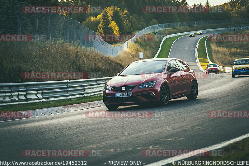 Bild #19452312 - Touristenfahrten Nürburgring Nordschleife (04.10.2022)