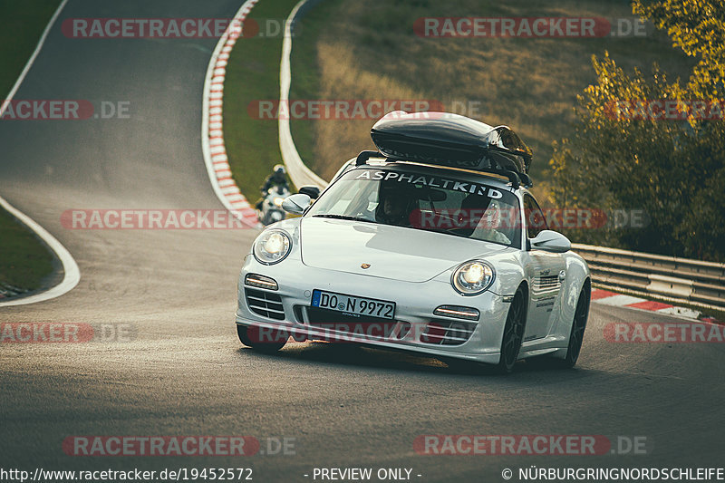 Bild #19452572 - Touristenfahrten Nürburgring Nordschleife (04.10.2022)