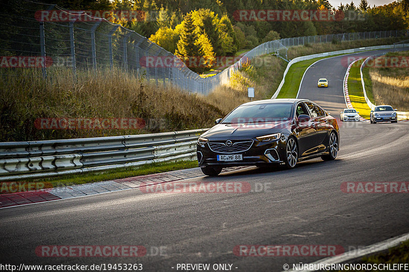 Bild #19453263 - Touristenfahrten Nürburgring Nordschleife (04.10.2022)