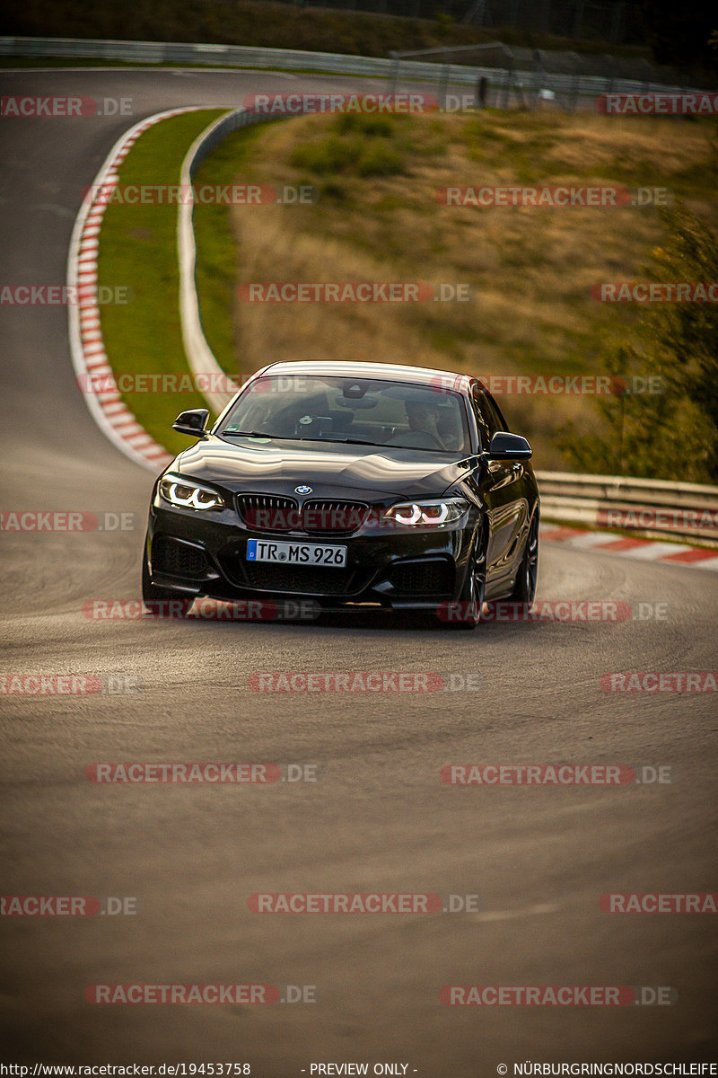 Bild #19453758 - Touristenfahrten Nürburgring Nordschleife (04.10.2022)