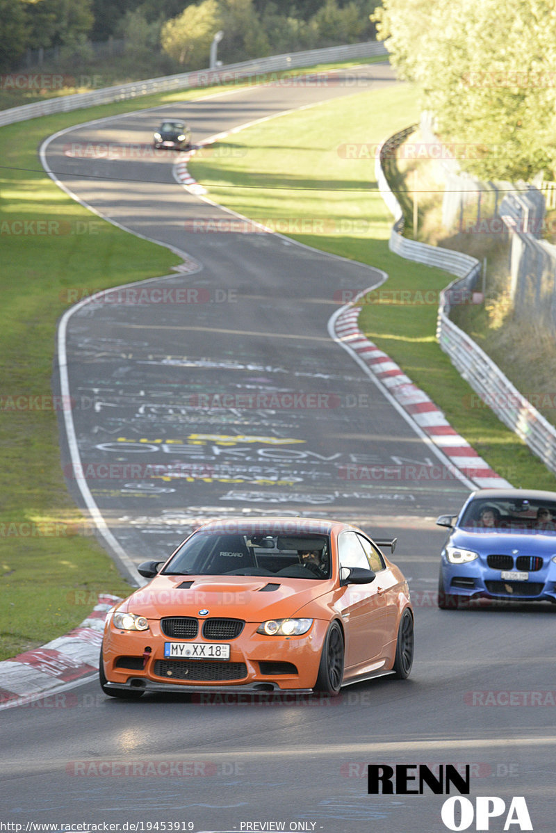 Bild #19453919 - Touristenfahrten Nürburgring Nordschleife (05.10.2022)