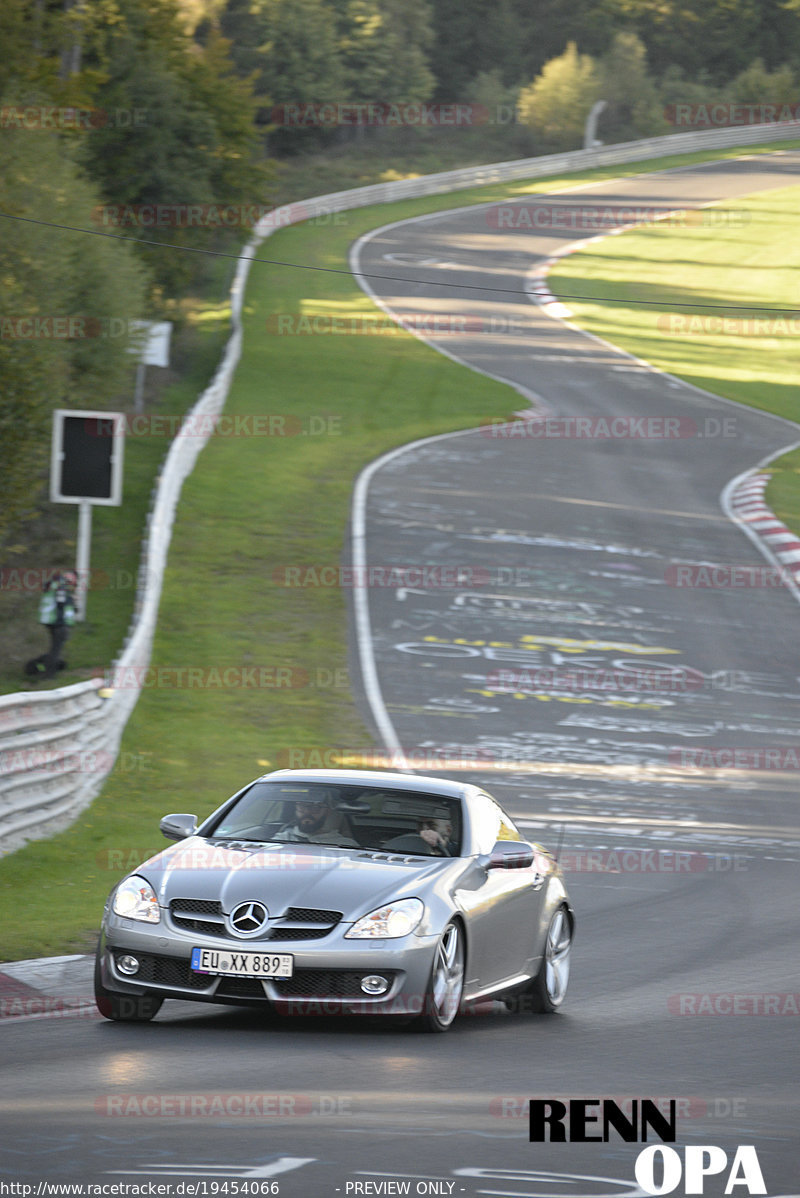 Bild #19454066 - Touristenfahrten Nürburgring Nordschleife (05.10.2022)