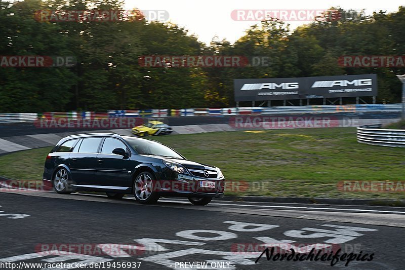 Bild #19456937 - Touristenfahrten Nürburgring Nordschleife (05.10.2022)