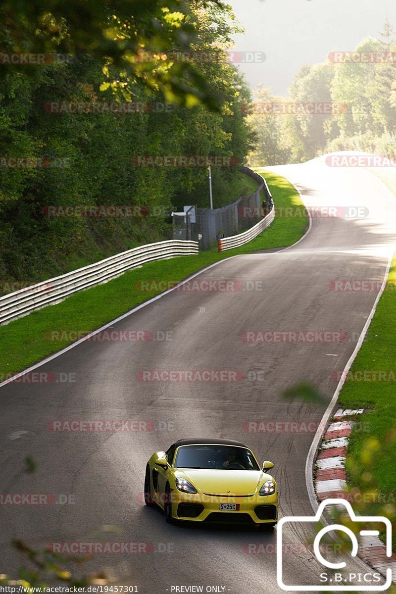 Bild #19457301 - Touristenfahrten Nürburgring Nordschleife (05.10.2022)