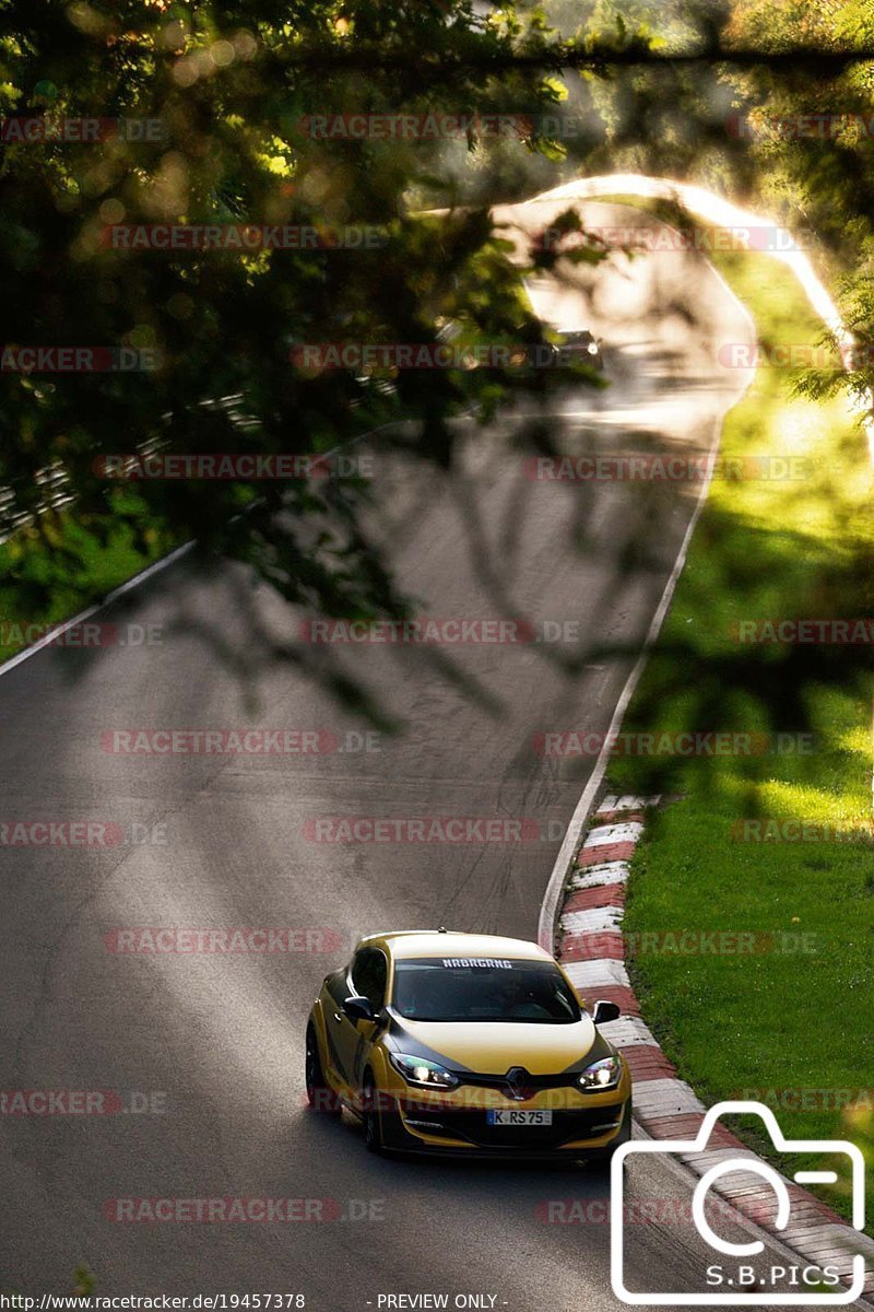 Bild #19457378 - Touristenfahrten Nürburgring Nordschleife (05.10.2022)