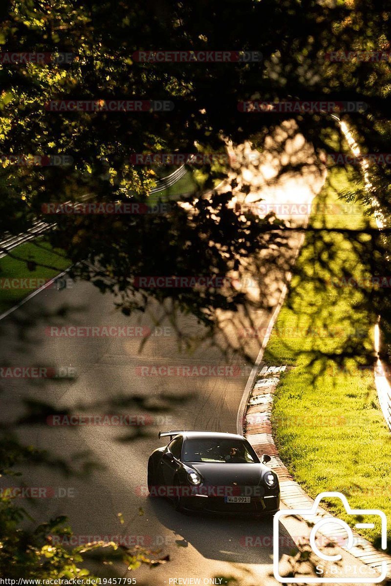 Bild #19457795 - Touristenfahrten Nürburgring Nordschleife (05.10.2022)