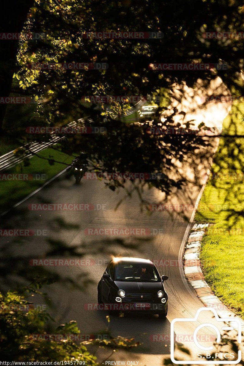 Bild #19457799 - Touristenfahrten Nürburgring Nordschleife (05.10.2022)