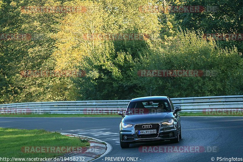 Bild #19458232 - Touristenfahrten Nürburgring Nordschleife (05.10.2022)