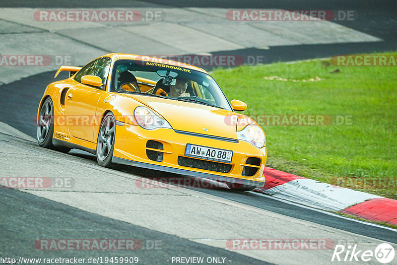 Bild #19459909 - Touristenfahrten Nürburgring Nordschleife (05.10.2022)