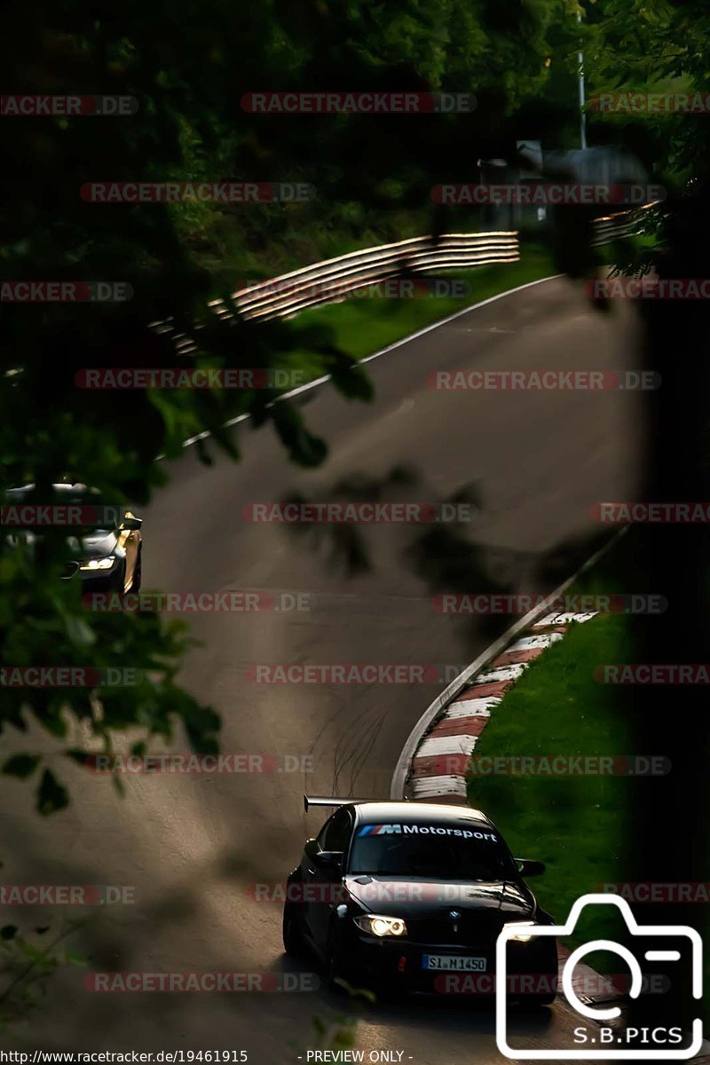 Bild #19461915 - Touristenfahrten Nürburgring Nordschleife (05.10.2022)