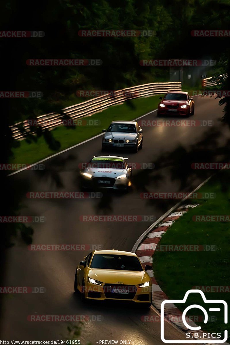 Bild #19461955 - Touristenfahrten Nürburgring Nordschleife (05.10.2022)