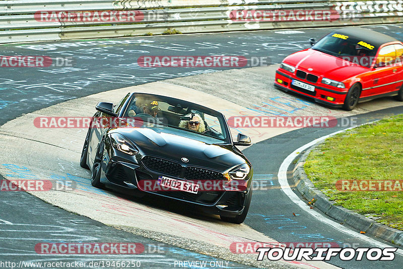 Bild #19466250 - Touristenfahrten Nürburgring Nordschleife (05.10.2022)