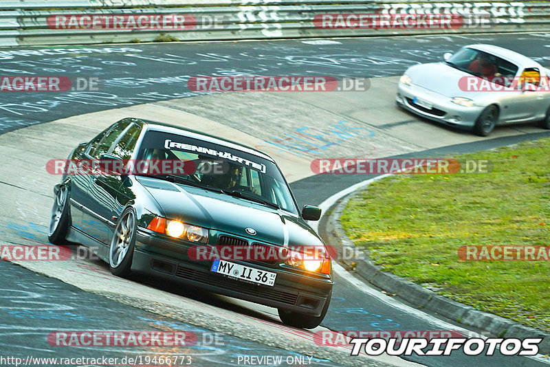 Bild #19466773 - Touristenfahrten Nürburgring Nordschleife (05.10.2022)