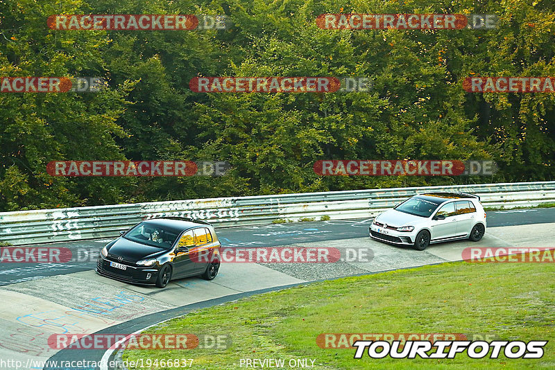 Bild #19466837 - Touristenfahrten Nürburgring Nordschleife (05.10.2022)