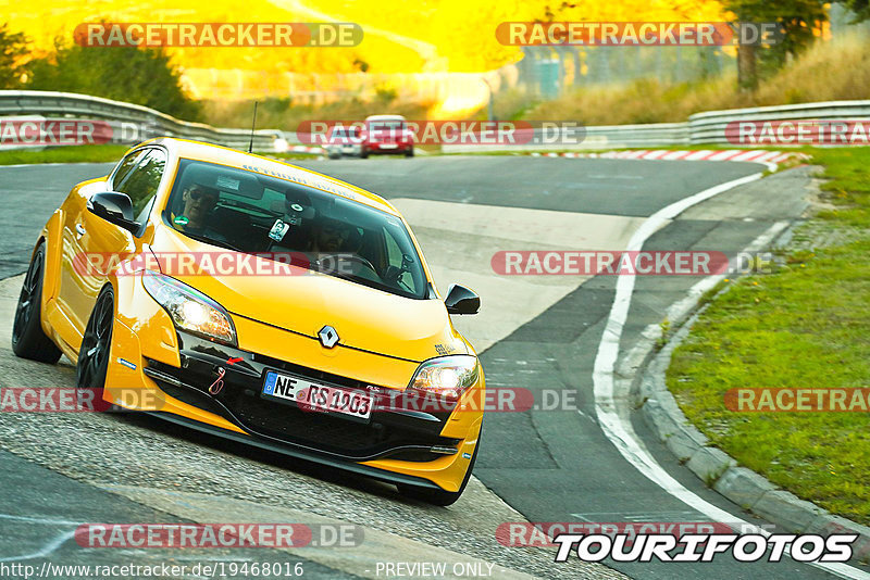 Bild #19468016 - Touristenfahrten Nürburgring Nordschleife (05.10.2022)