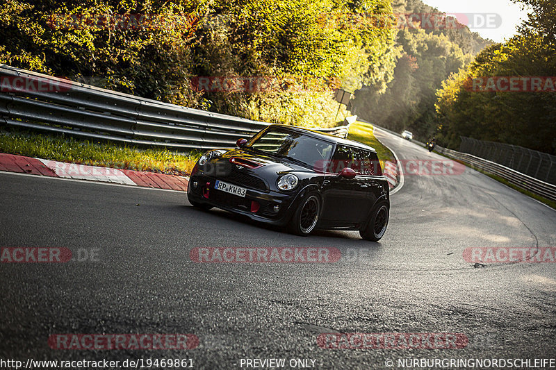 Bild #19469861 - Touristenfahrten Nürburgring Nordschleife (05.10.2022)