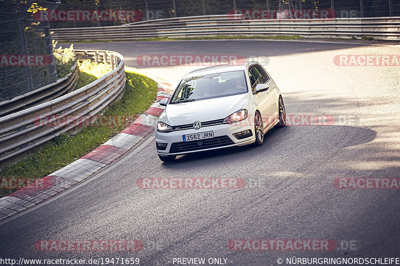 Bild #19471659 - Touristenfahrten Nürburgring Nordschleife (05.10.2022)