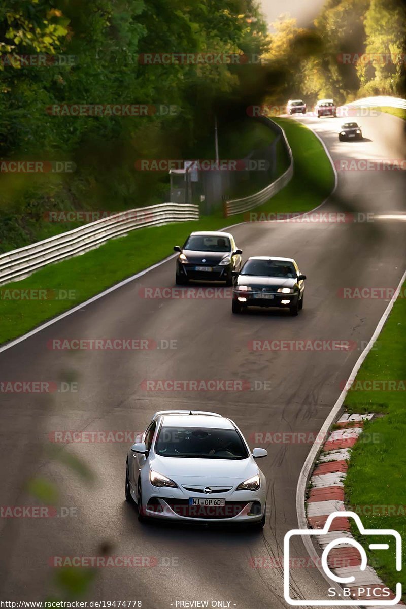 Bild #19474778 - Touristenfahrten Nürburgring Nordschleife (06.10.2022)