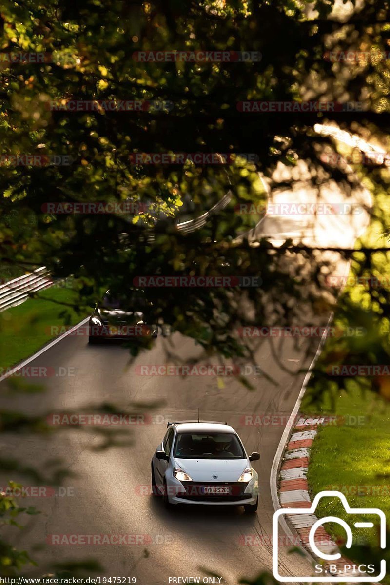 Bild #19475219 - Touristenfahrten Nürburgring Nordschleife (06.10.2022)