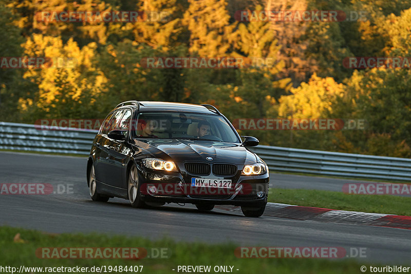 Bild #19484407 - Touristenfahrten Nürburgring Nordschleife (08.10.2022)