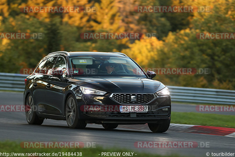 Bild #19484438 - Touristenfahrten Nürburgring Nordschleife (08.10.2022)