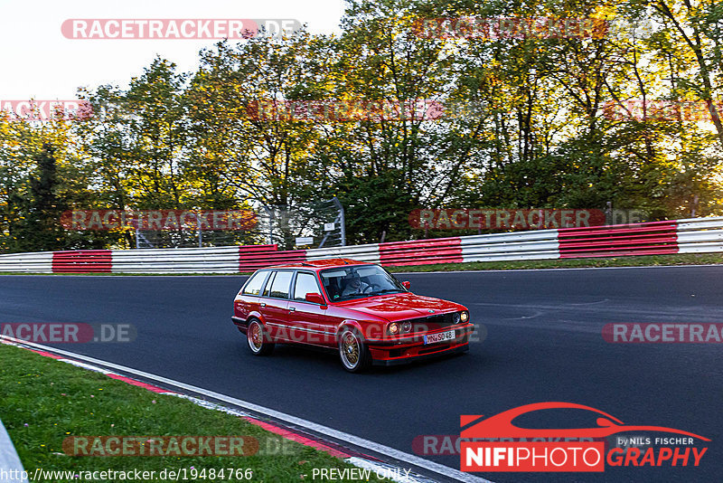 Bild #19484766 - Touristenfahrten Nürburgring Nordschleife (08.10.2022)