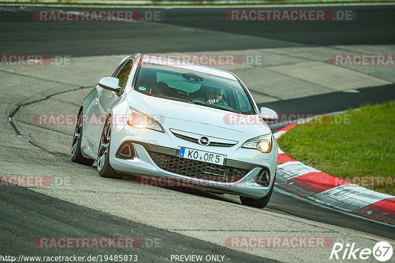 Bild #19485873 - Touristenfahrten Nürburgring Nordschleife (08.10.2022)