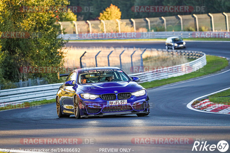 Bild #19486692 - Touristenfahrten Nürburgring Nordschleife (08.10.2022)