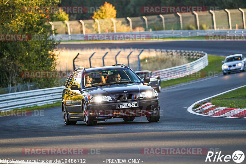 Bild #19486712 - Touristenfahrten Nürburgring Nordschleife (08.10.2022)