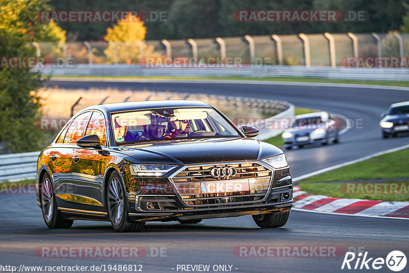 Bild #19486812 - Touristenfahrten Nürburgring Nordschleife (08.10.2022)